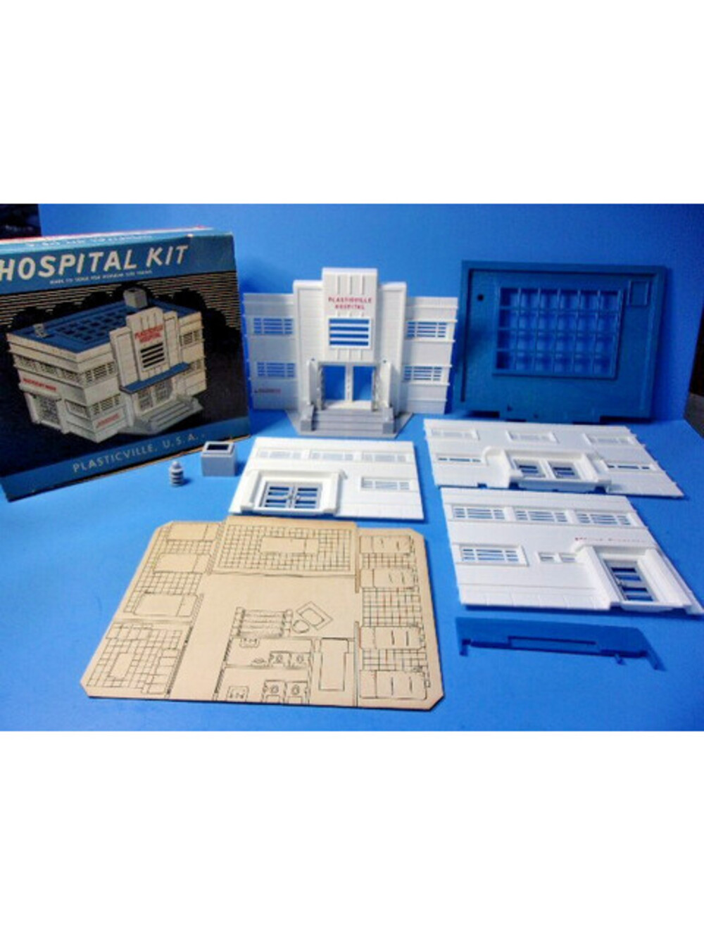 Vintage Plasticville Hospital Kit HS-6 Complete w/ Floor Plan Complete 1950s Box